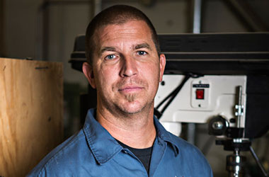 Dennis Galuszka - Fender Custom Shop Master Builder