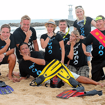 Raya Divers Staff On Beach